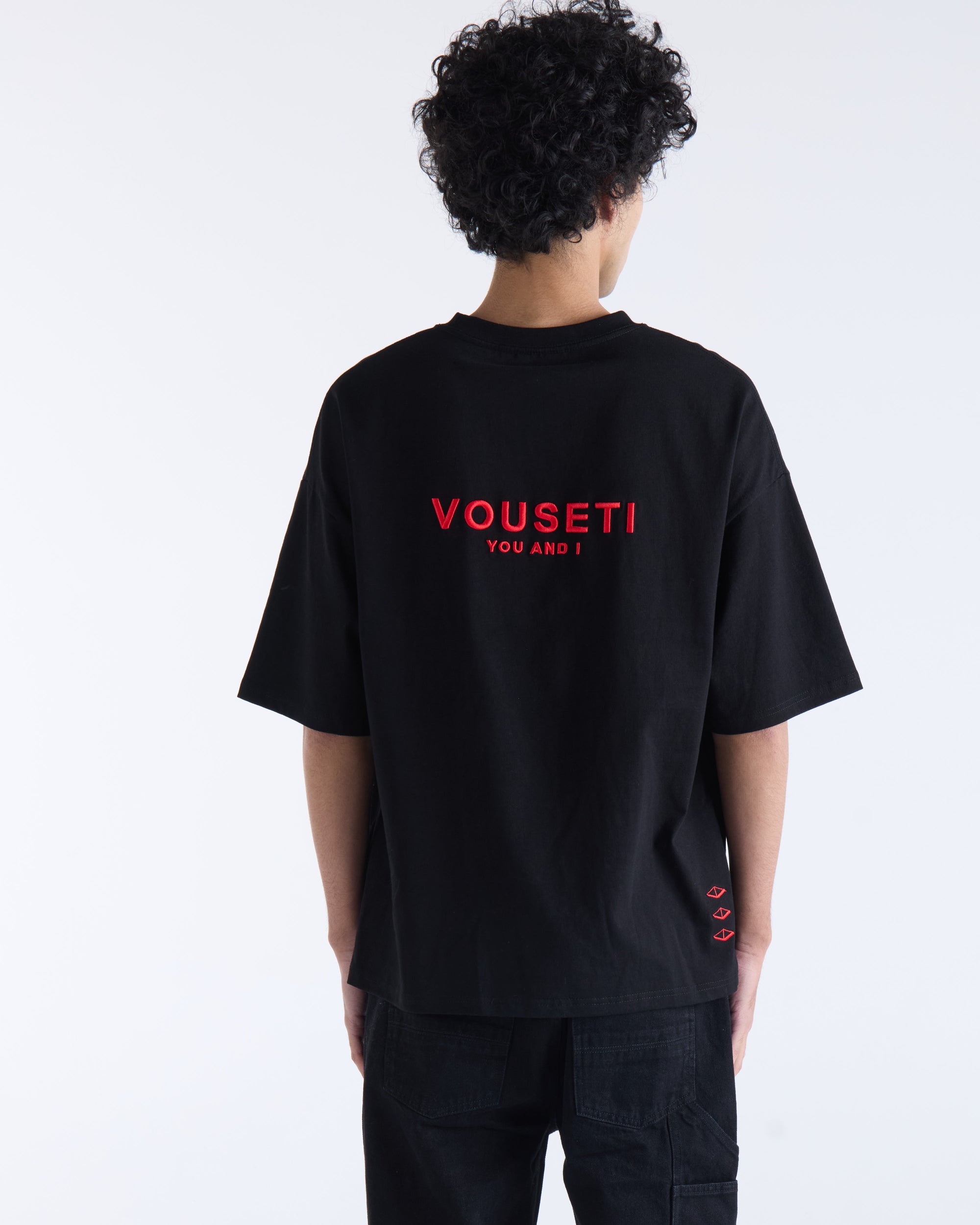 VOUSETI OG TEE - Black