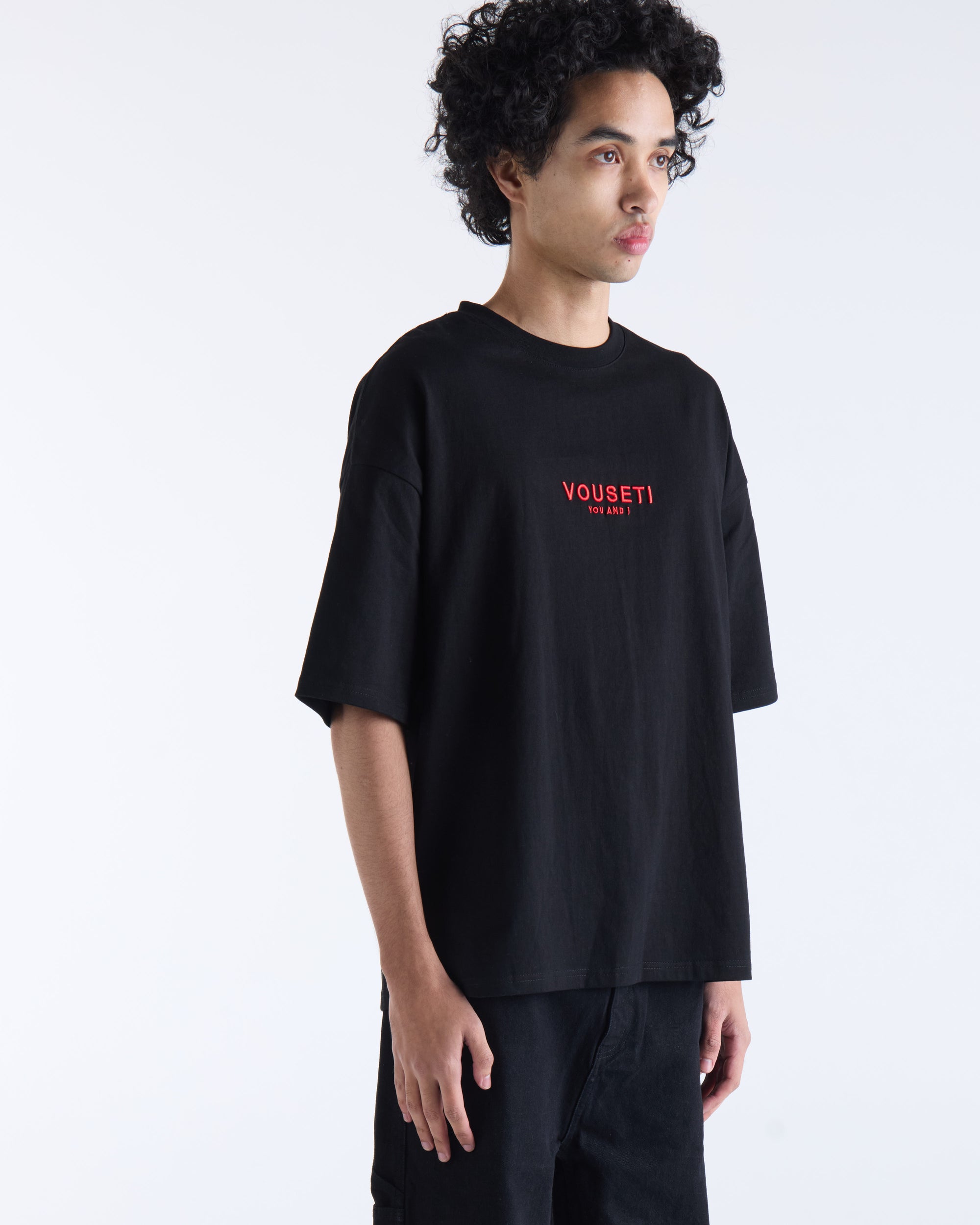 VOUSETI OG TEE - Black