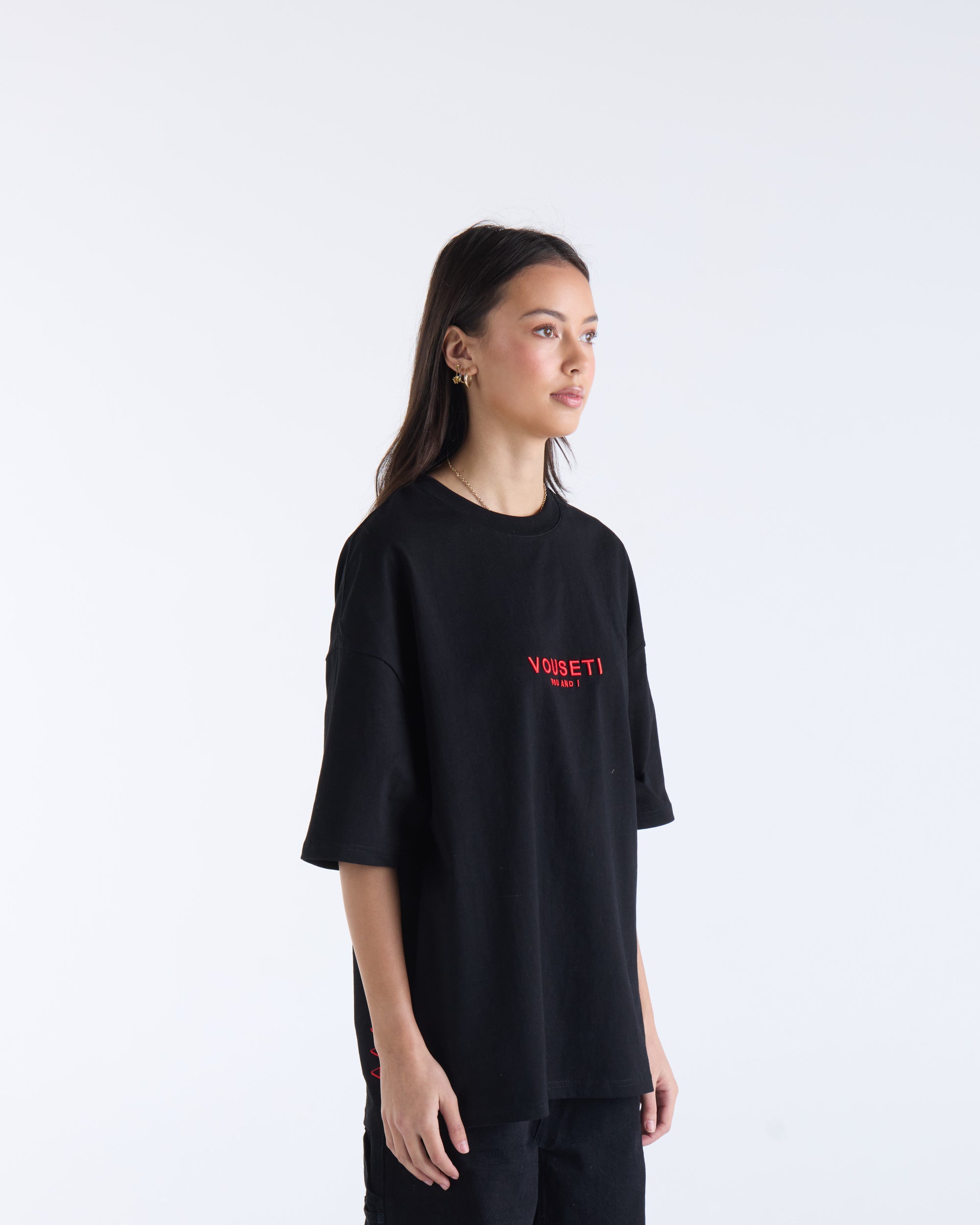 VOUSETI OG TEE - Black