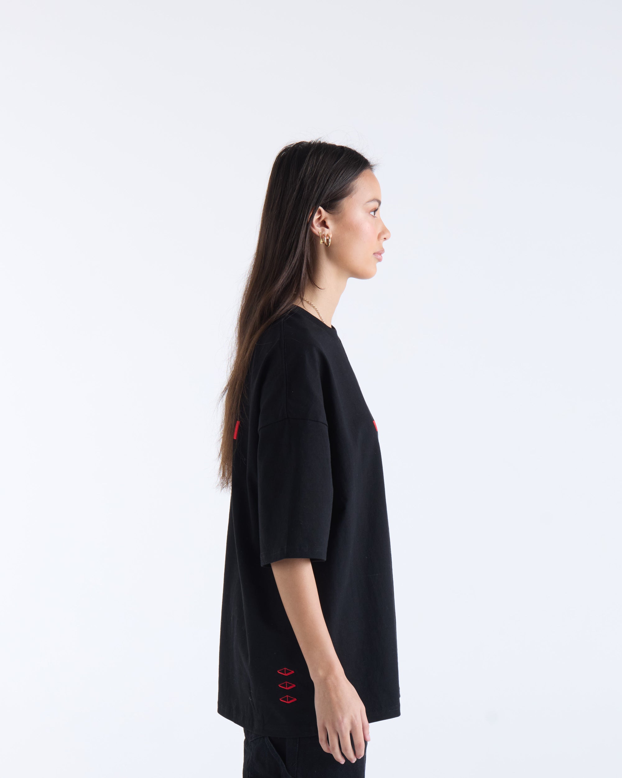 VOUSETI OG TEE - Black