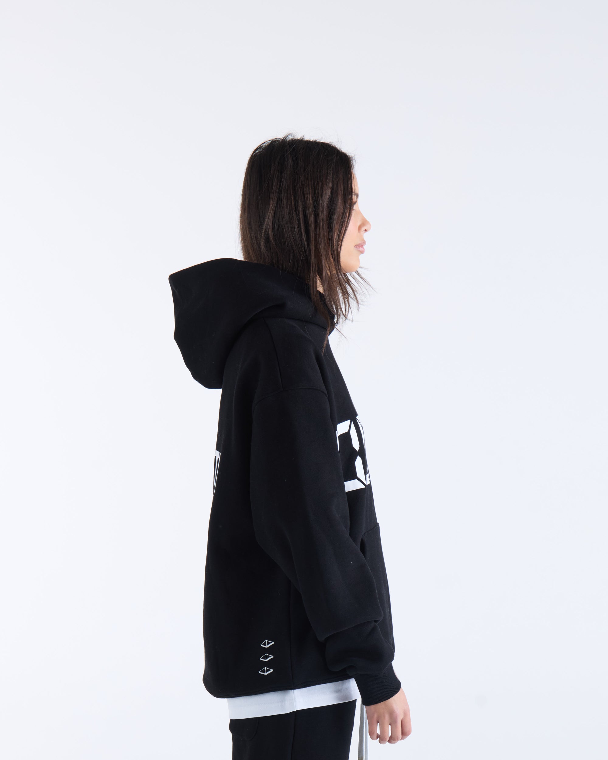 US AGAINST TIME HOODIE - Black