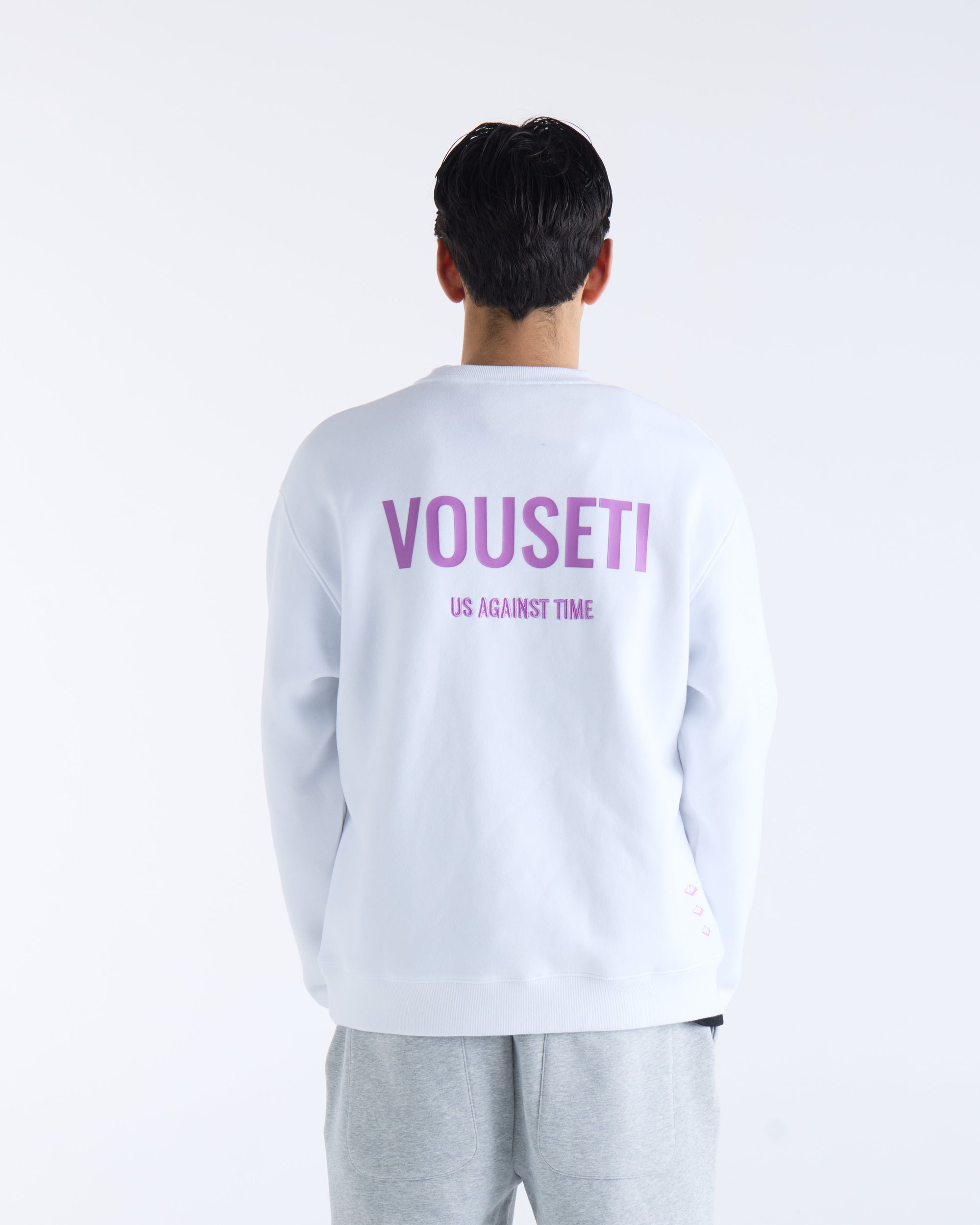 US AGAINST TIME SWEATER - White