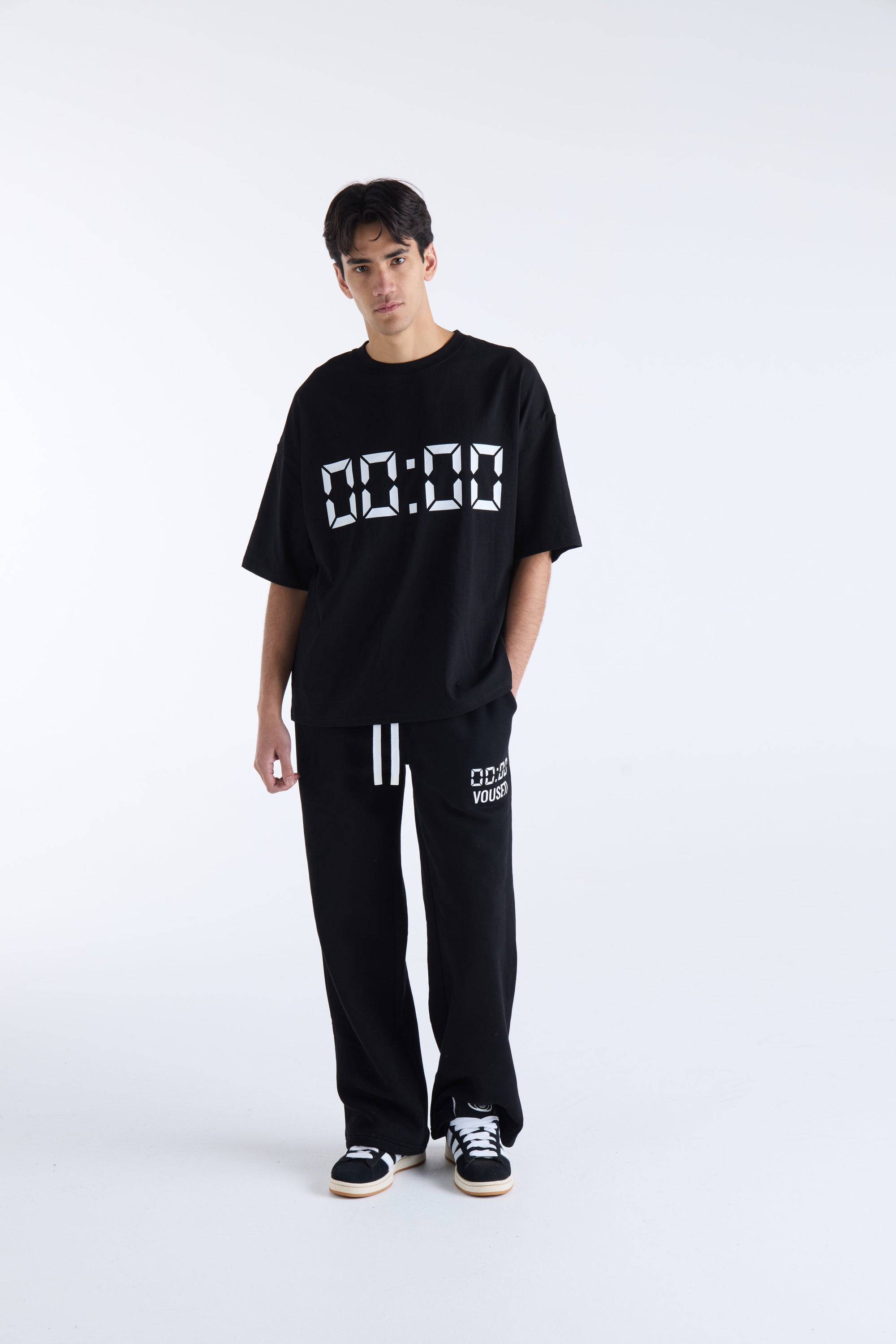 US AGAINST TIME T-SHIRT - Black