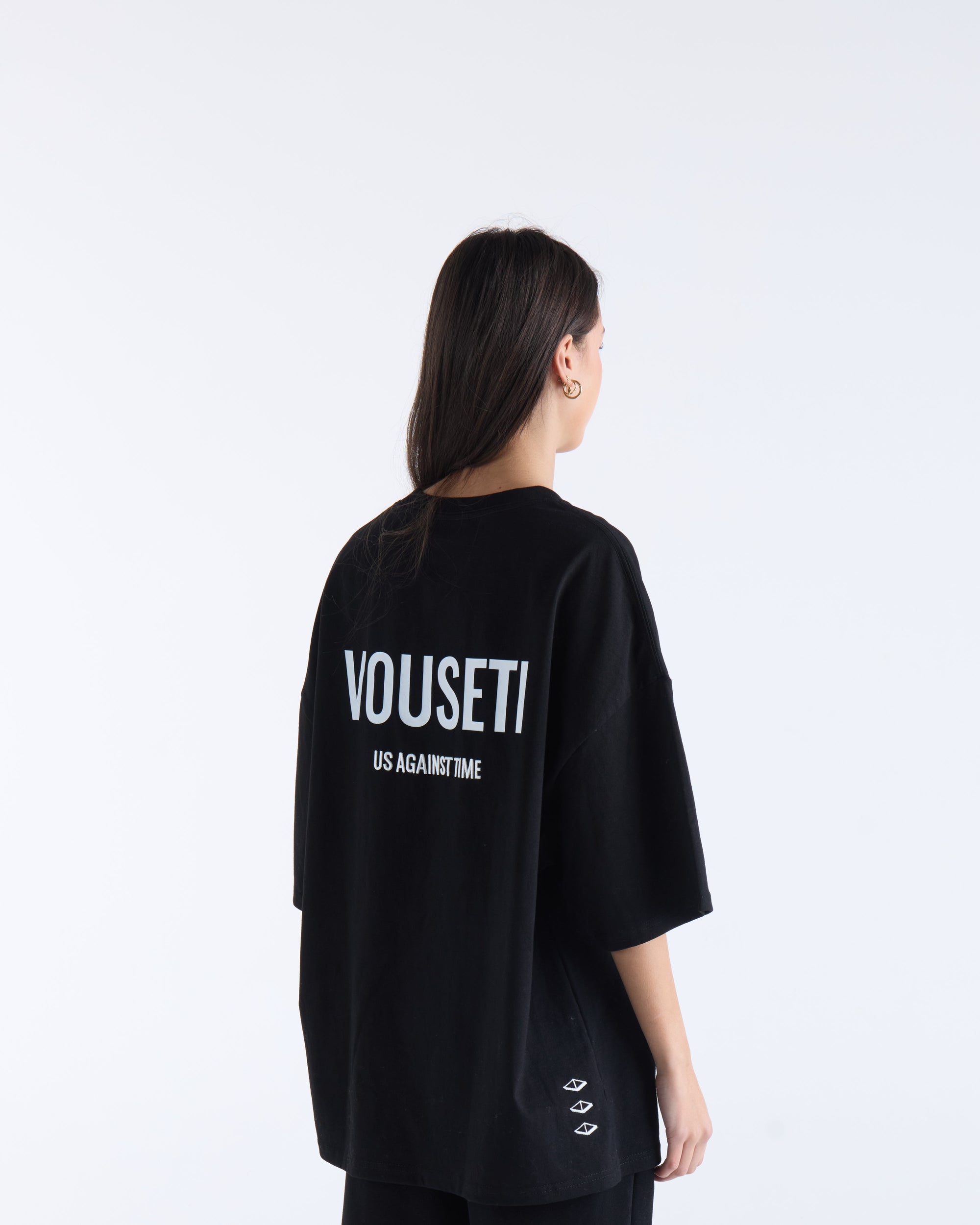 US AGAINST TIME T-SHIRT - Black