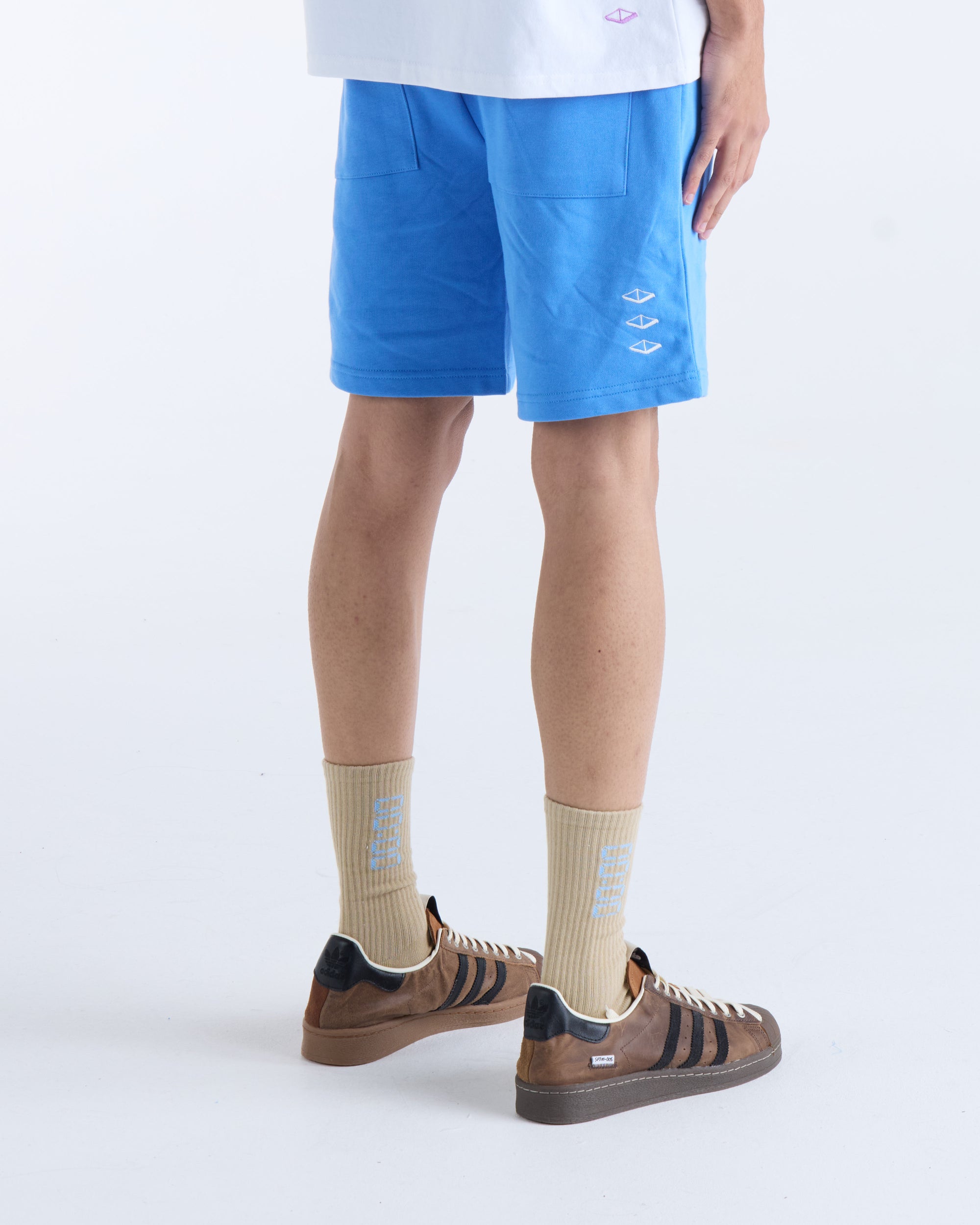 US AGAINST TIME SHORTS - Bright Blue