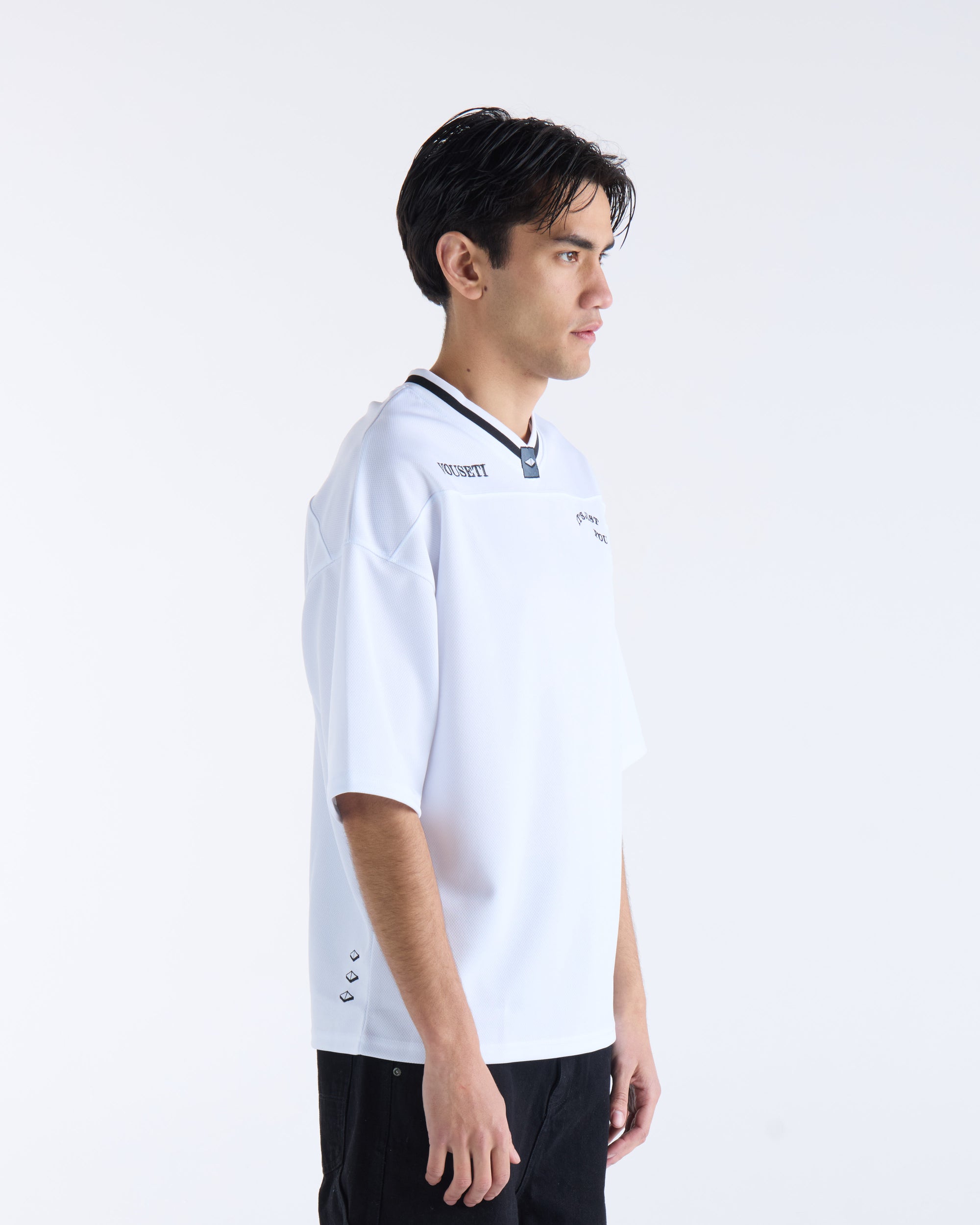 V-NECK FOOTBALL JERSEY - Cream