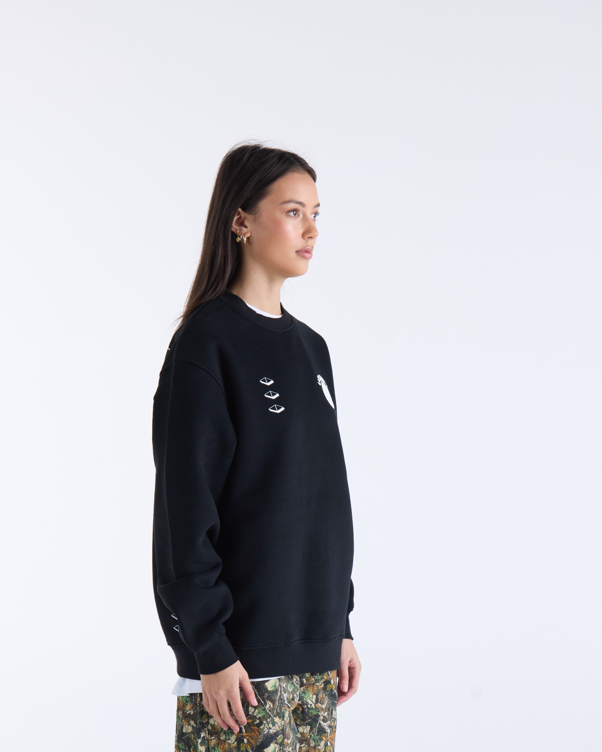 FUTURE SWEATER - Black