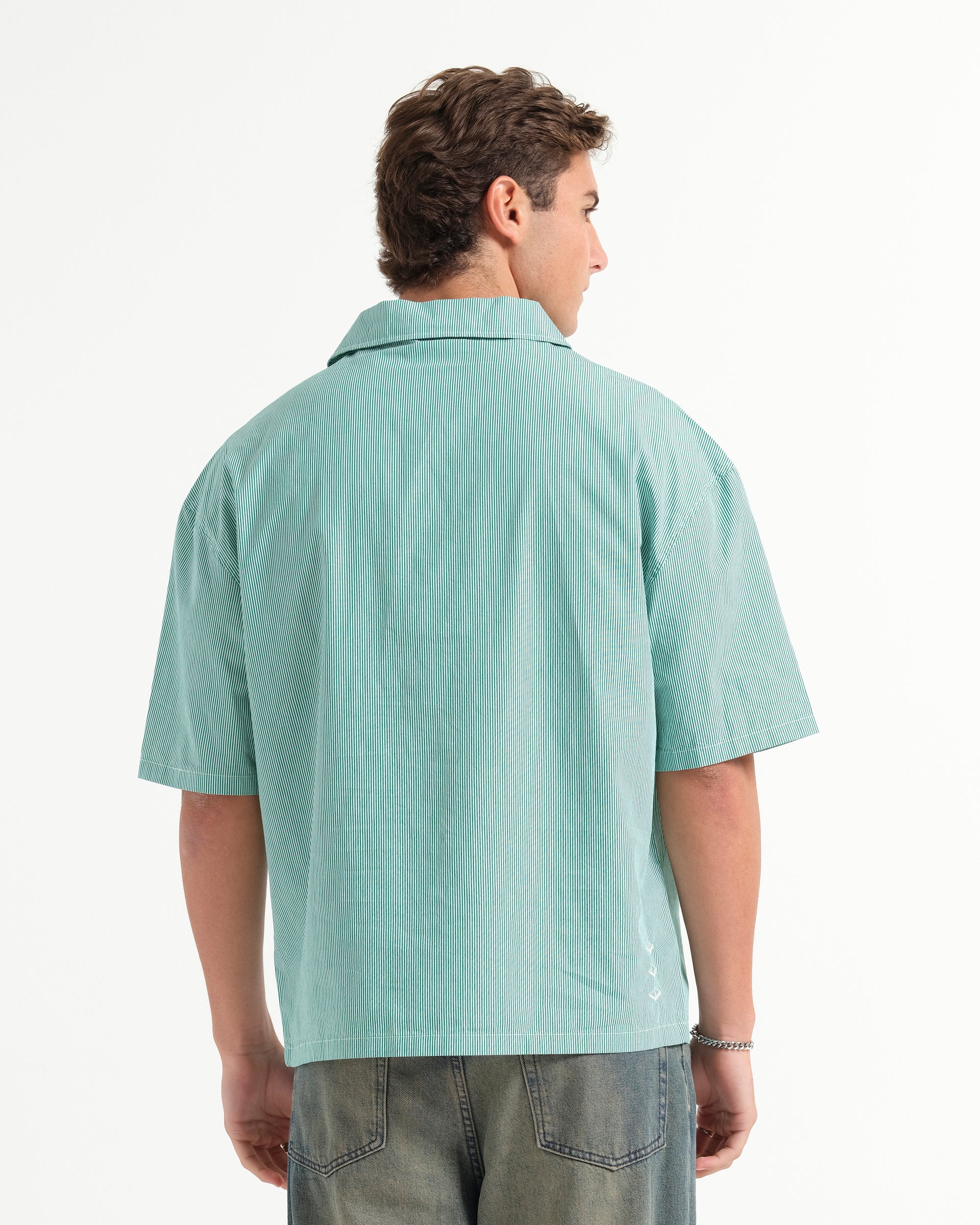 DEMURE SHIRT - Green