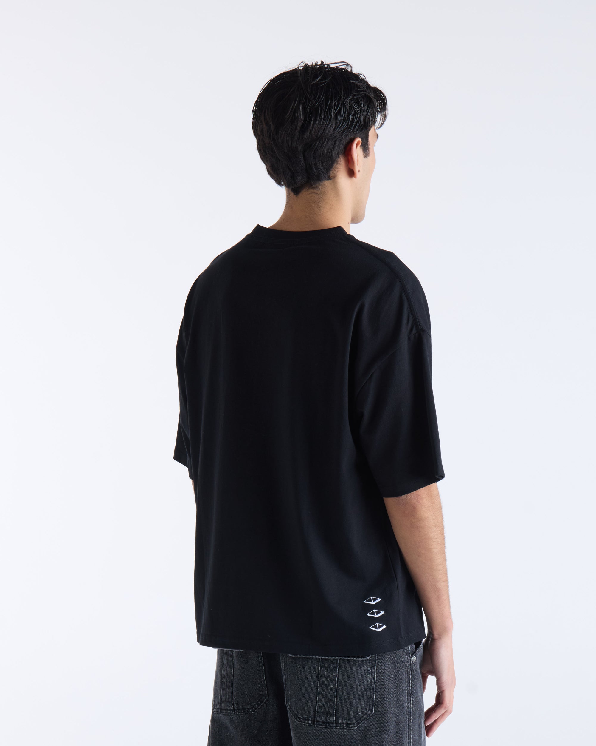 EVOLVE T-SHIRT - Black