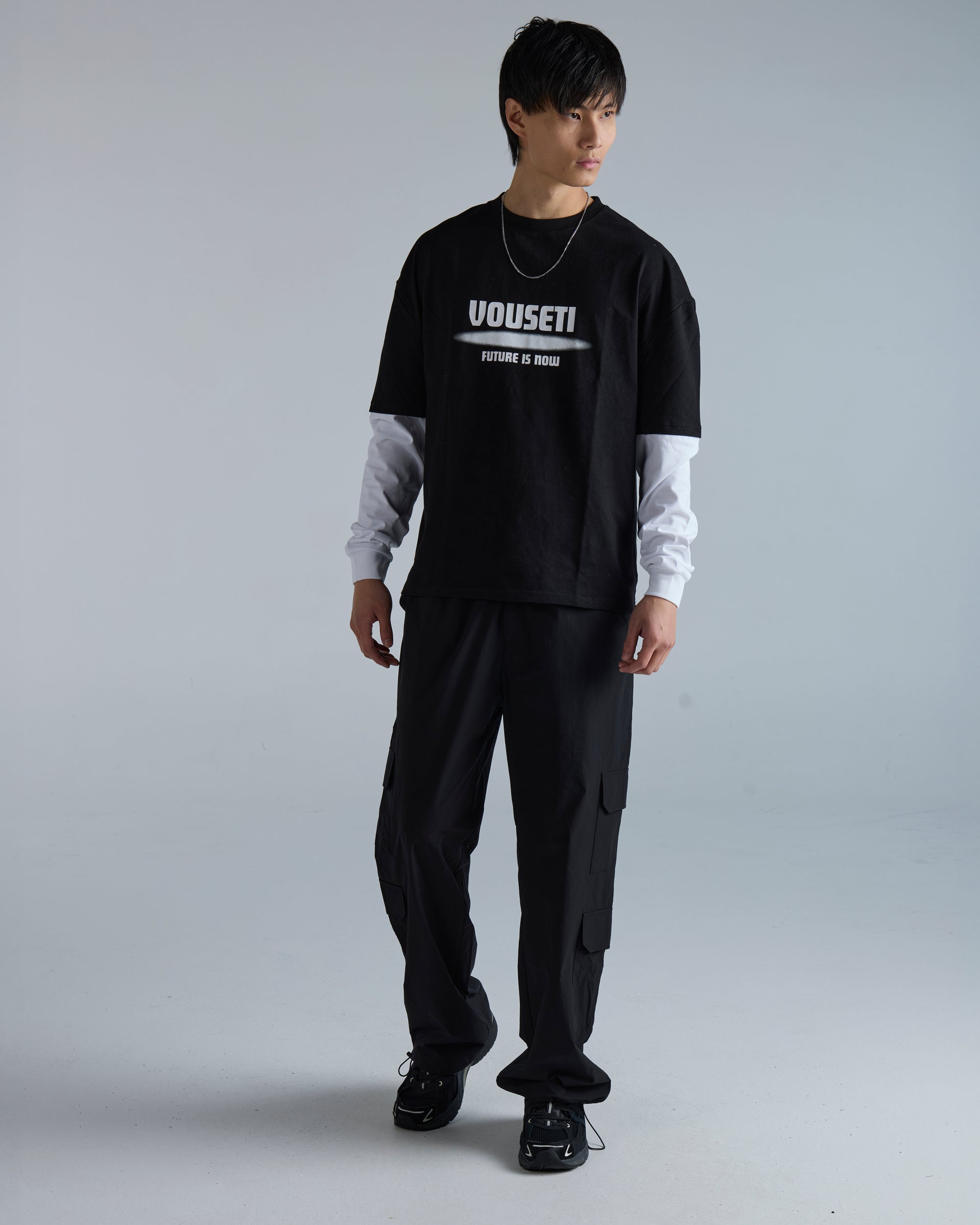 FUTURE IS NOW LS T-SHIRT - Black