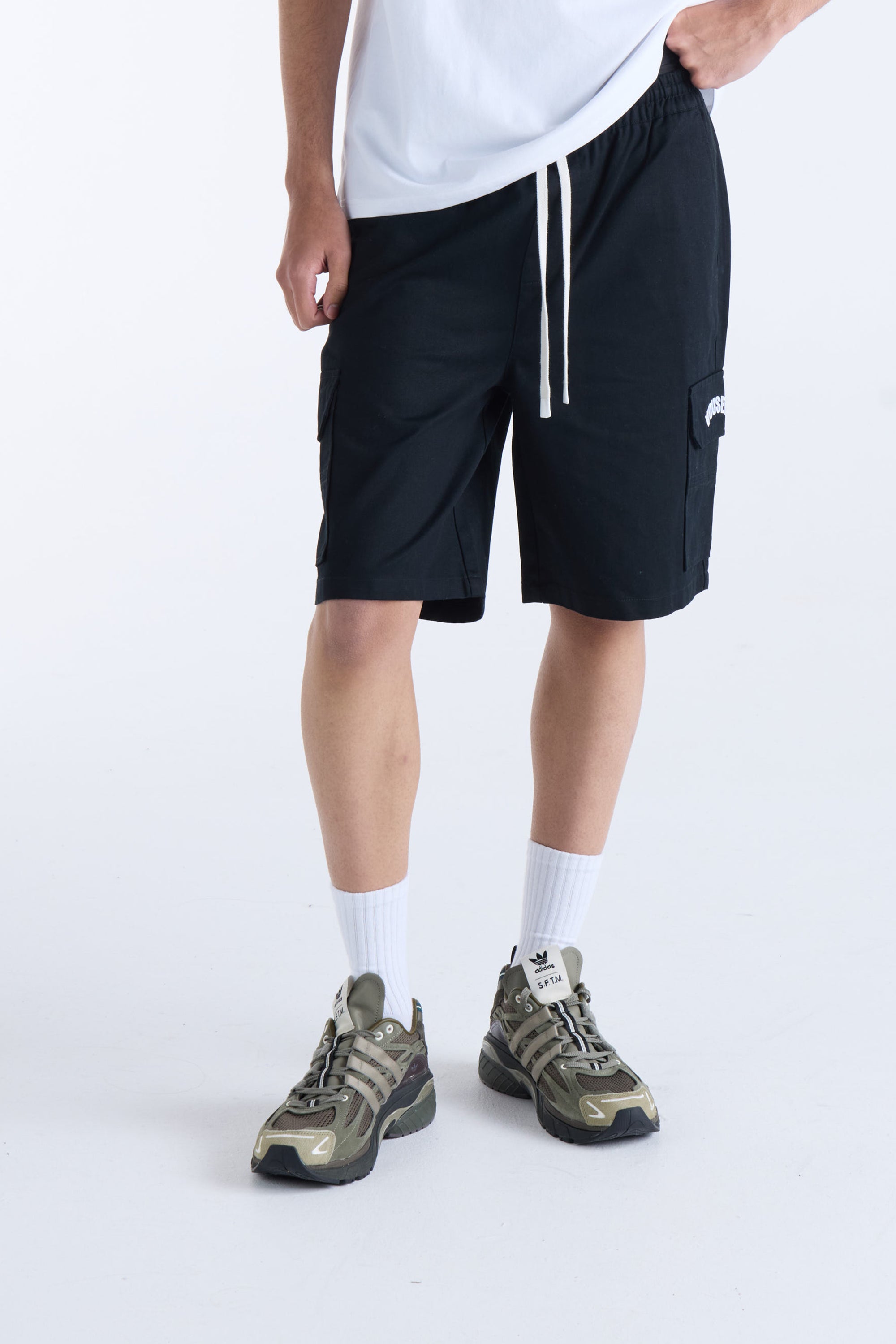 VOUSETI SYMBOL SHORT - Black