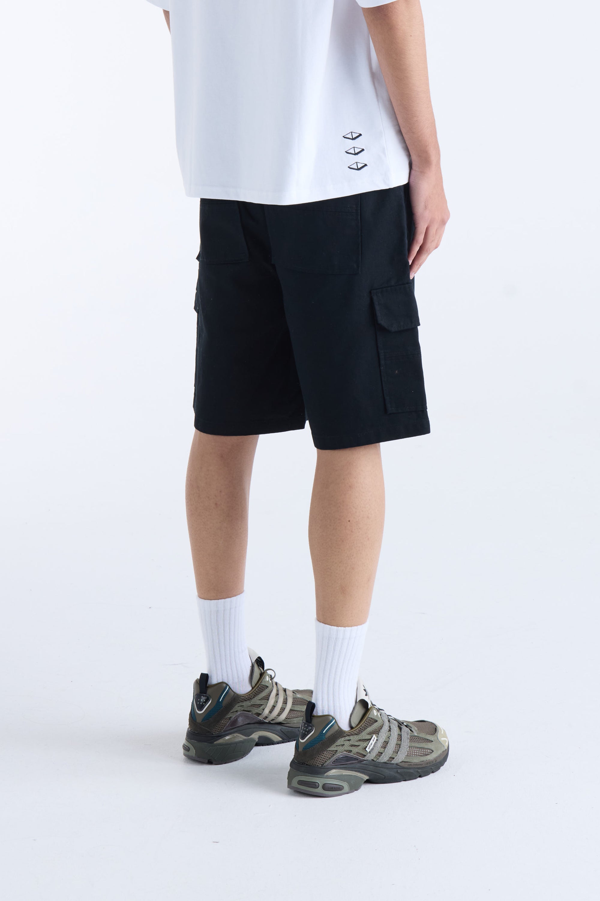 VOUSETI SYMBOL SHORT - Black