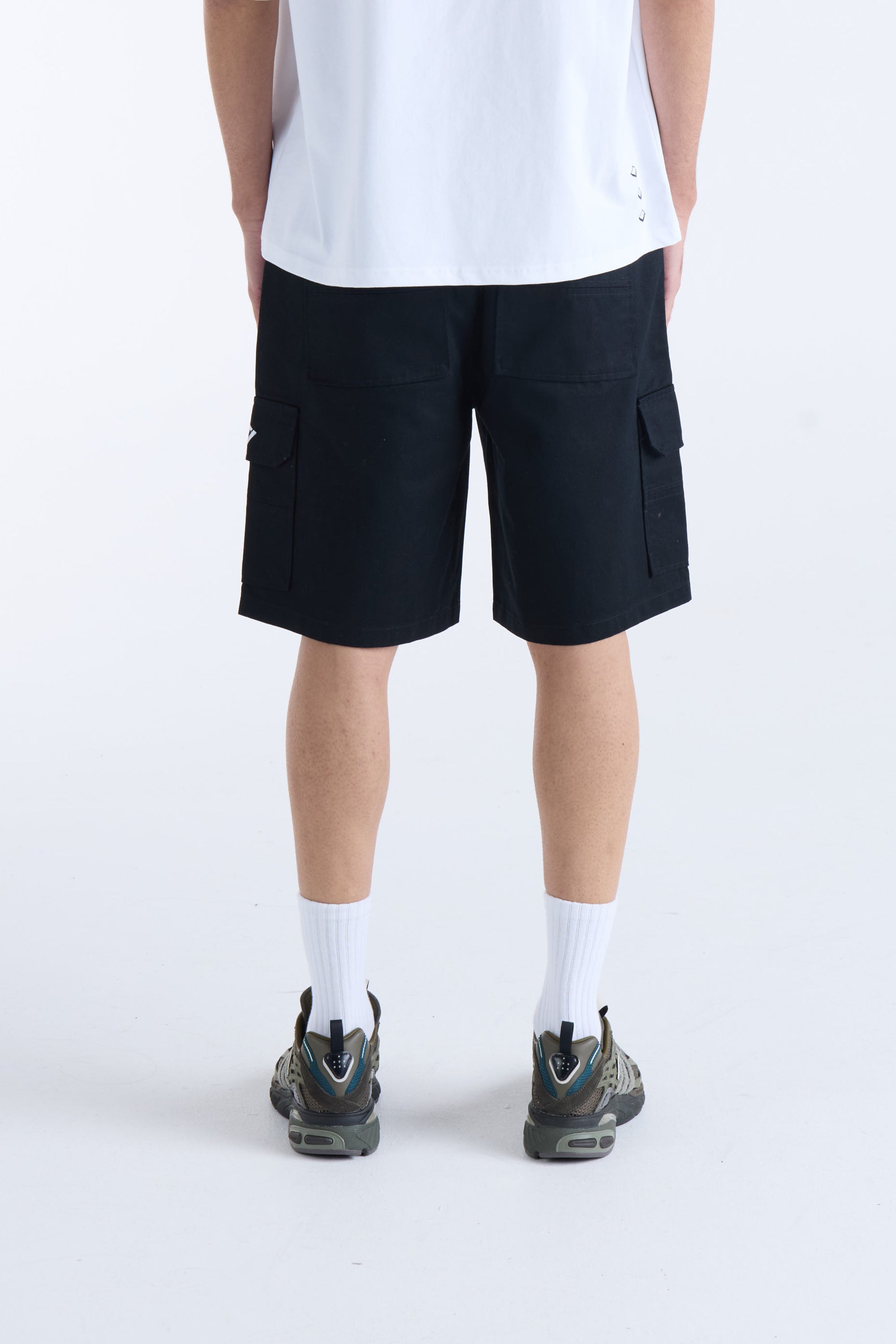 VOUSETI SYMBOL SHORT - Black