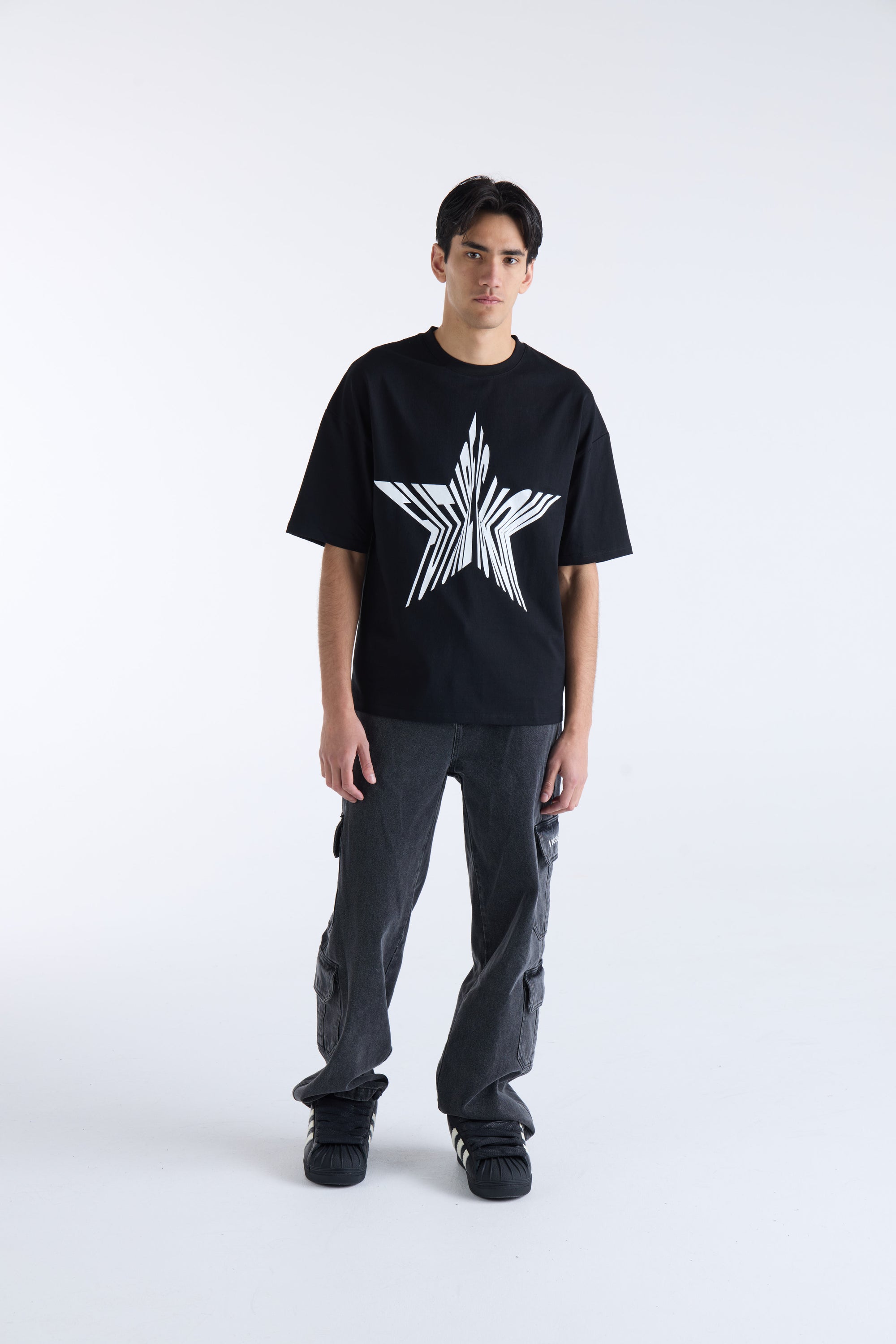STAR T-SHIRT - Black