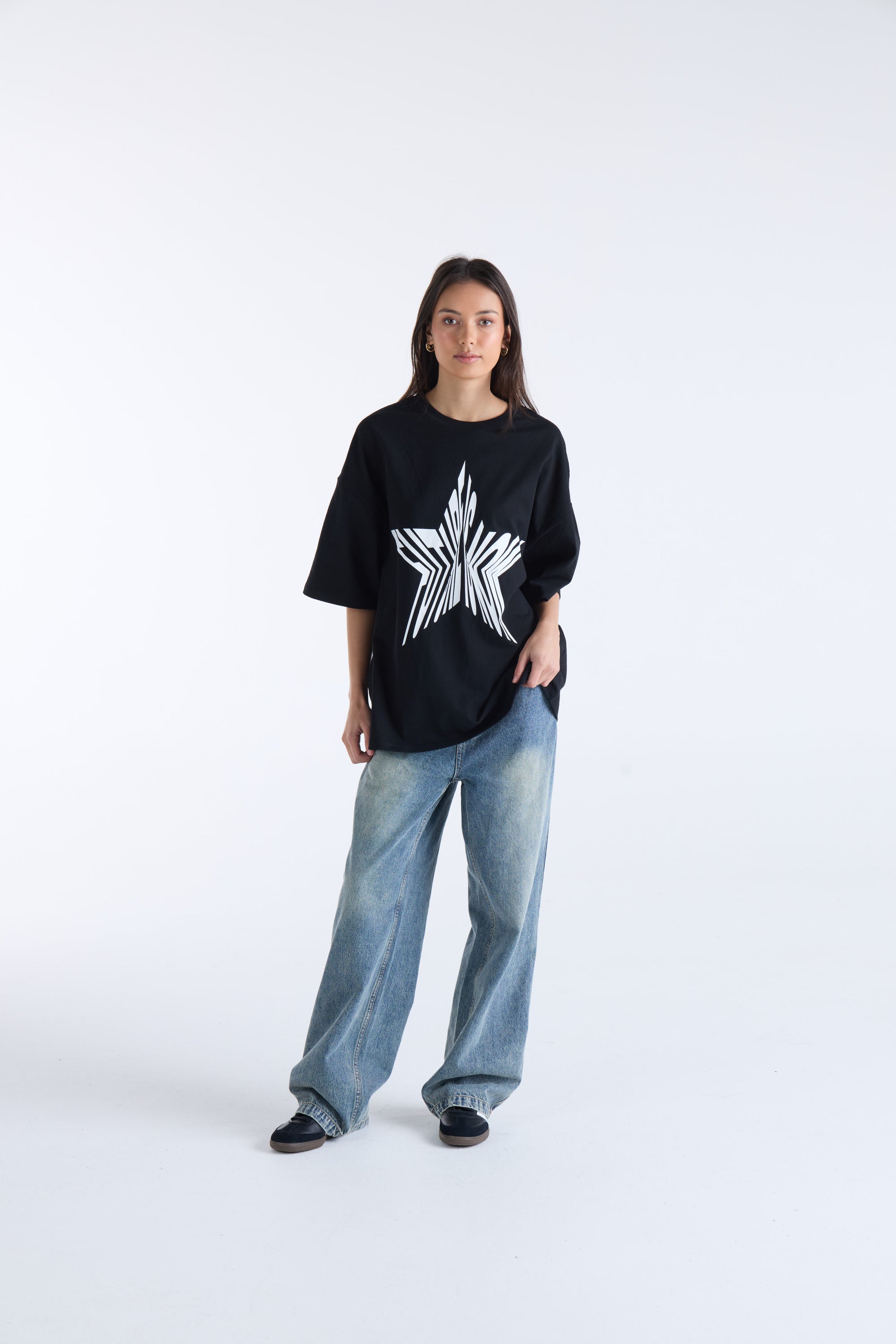 STAR T-SHIRT - Black