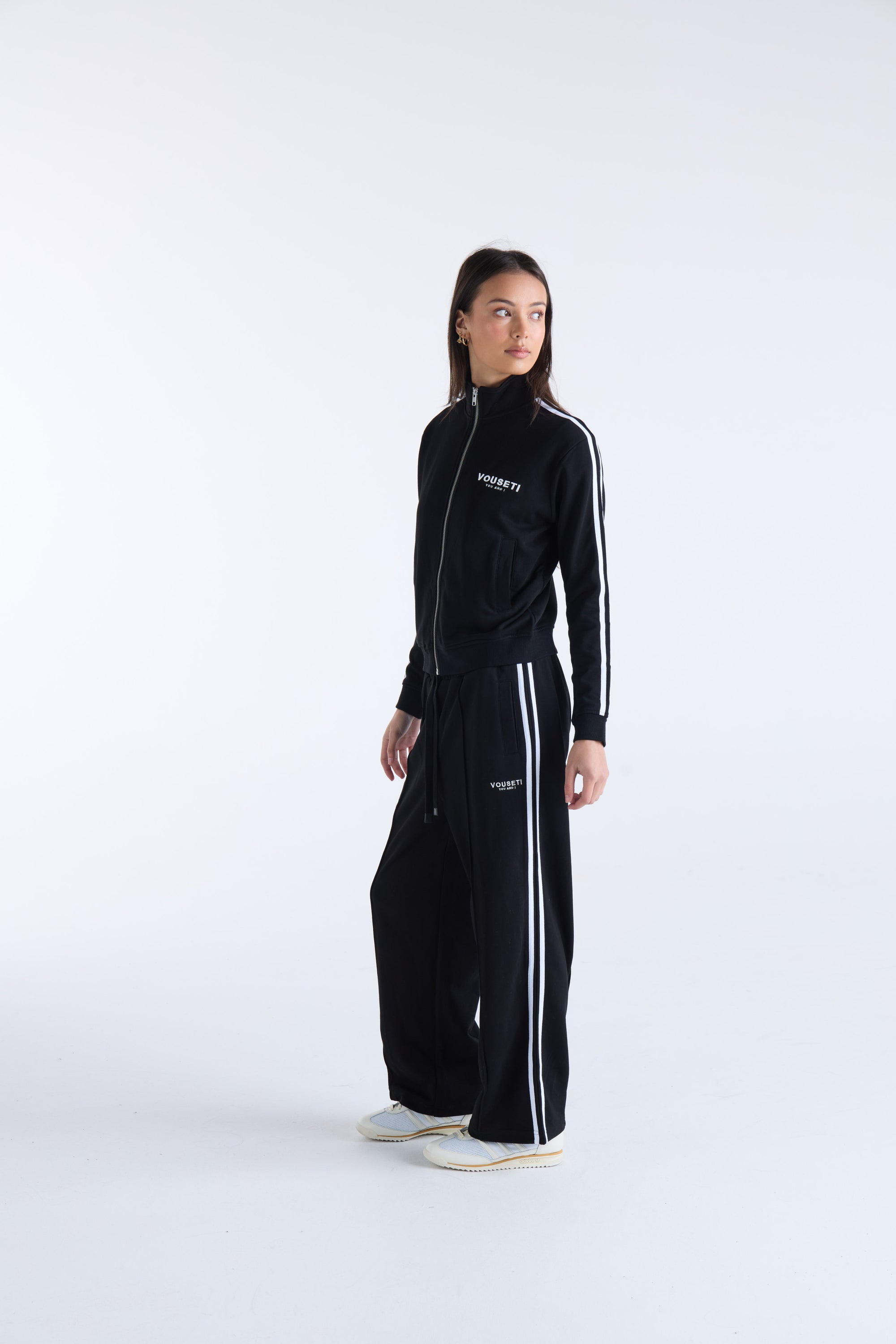 VISION ZIP THROUGH SPORTS JACKET - Black