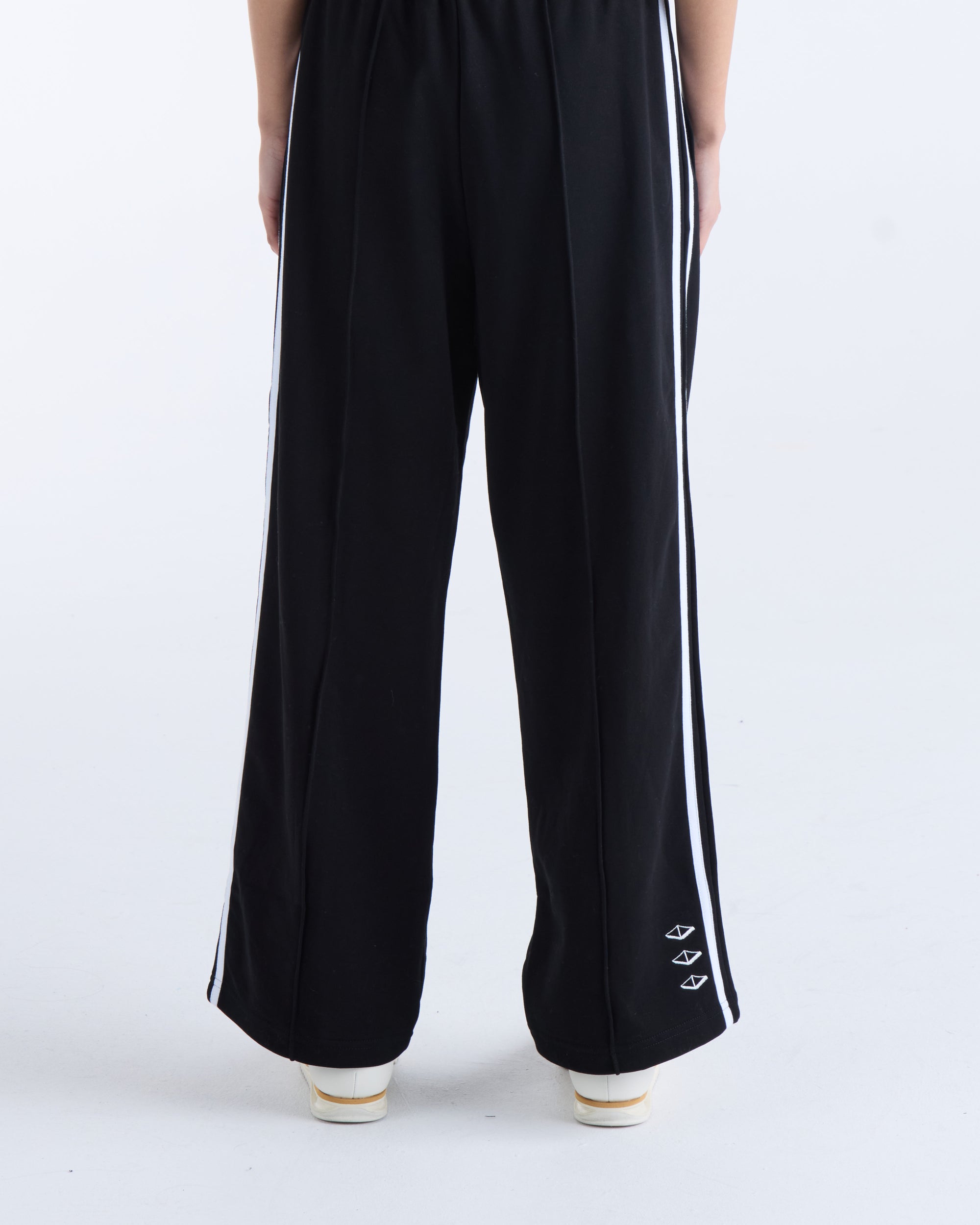 VISION SPORTS TRACK PANT - Black