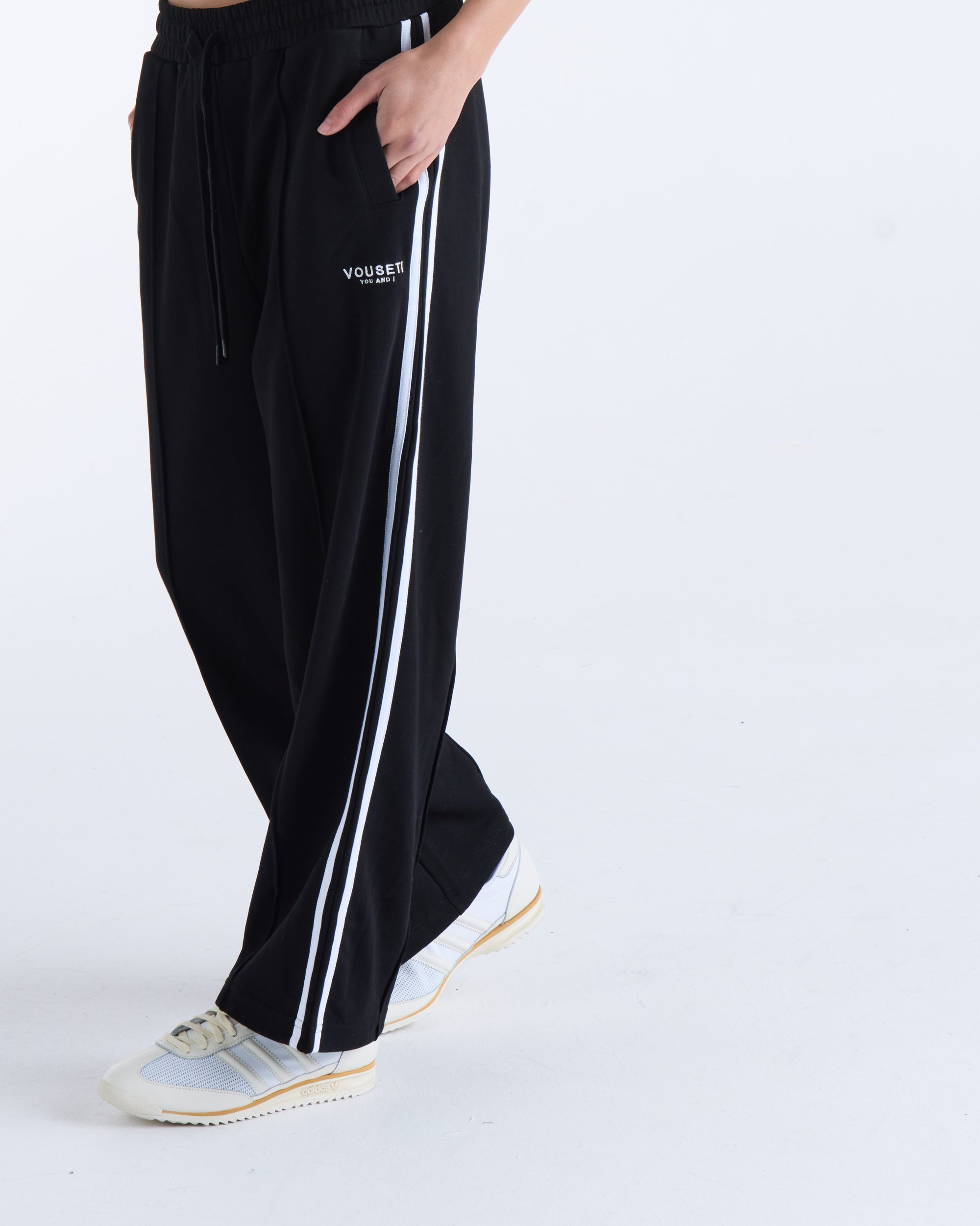 VISION SPORTS TRACK PANT - Black