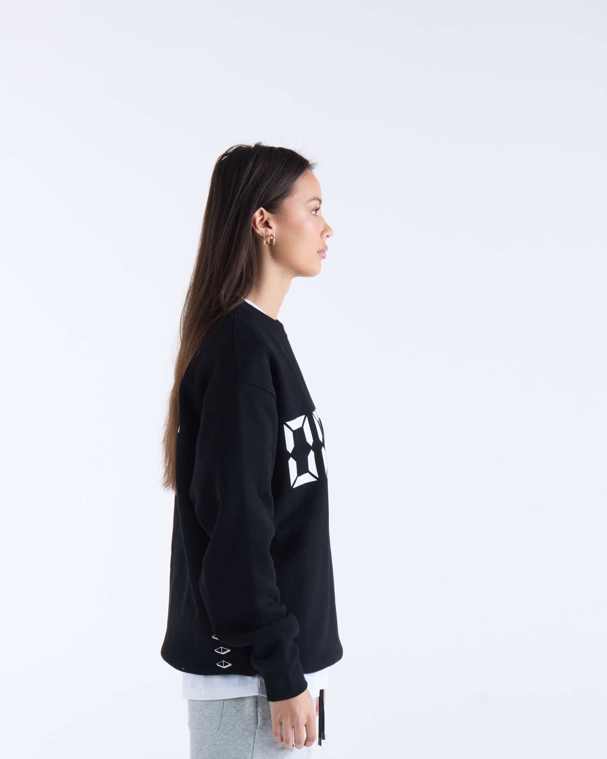 US AGAINST TIME SWEATER -  Black