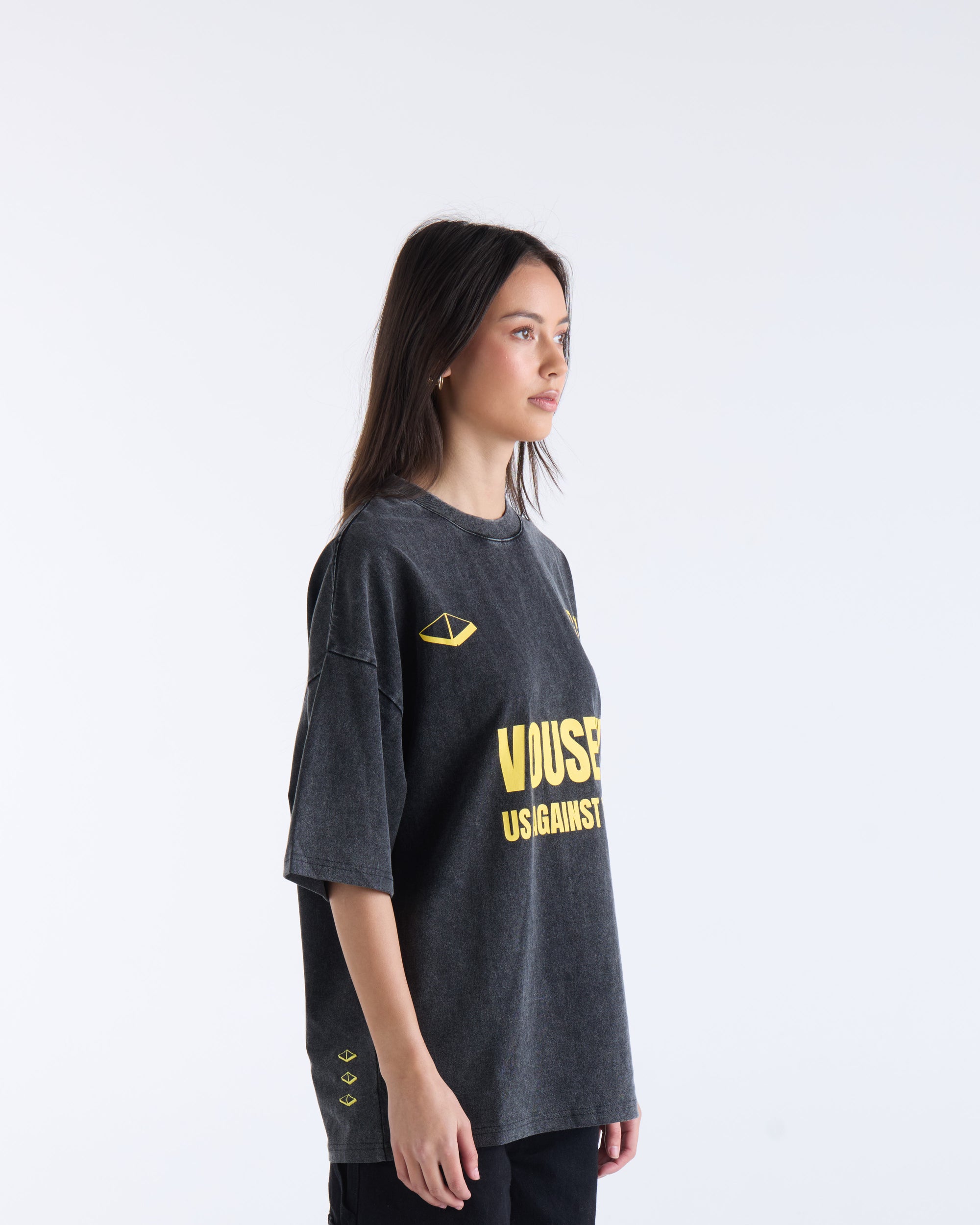 BELIEVE T-SHIRT -  Vintage Black