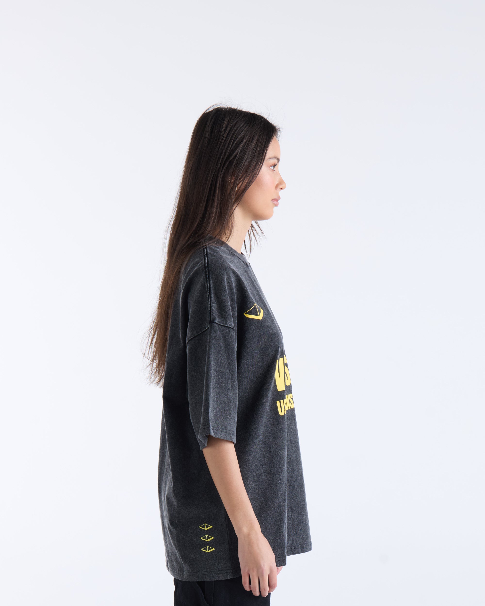 BELIEVE T-SHIRT -  Vintage Black