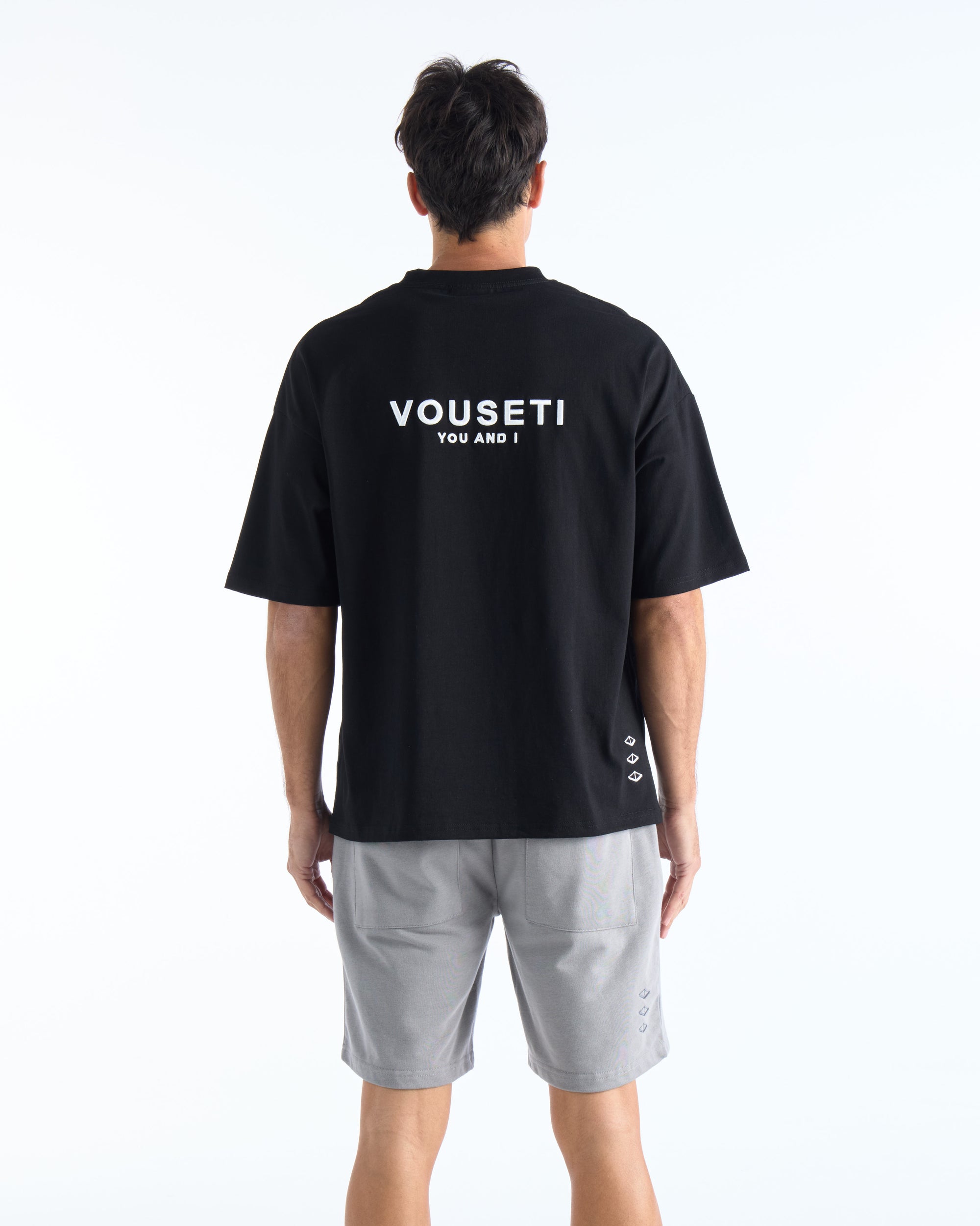 VOUSETI OG TEE- BLACK