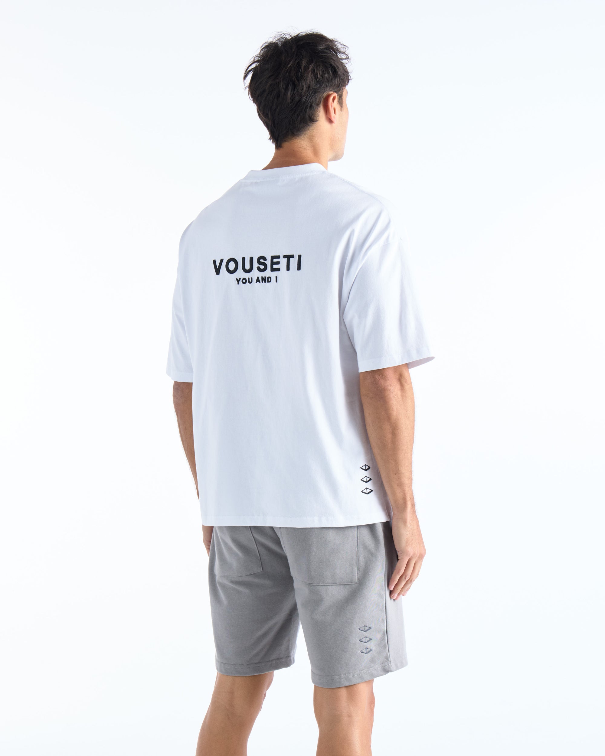 VOUSETI OG TEE- WHITE