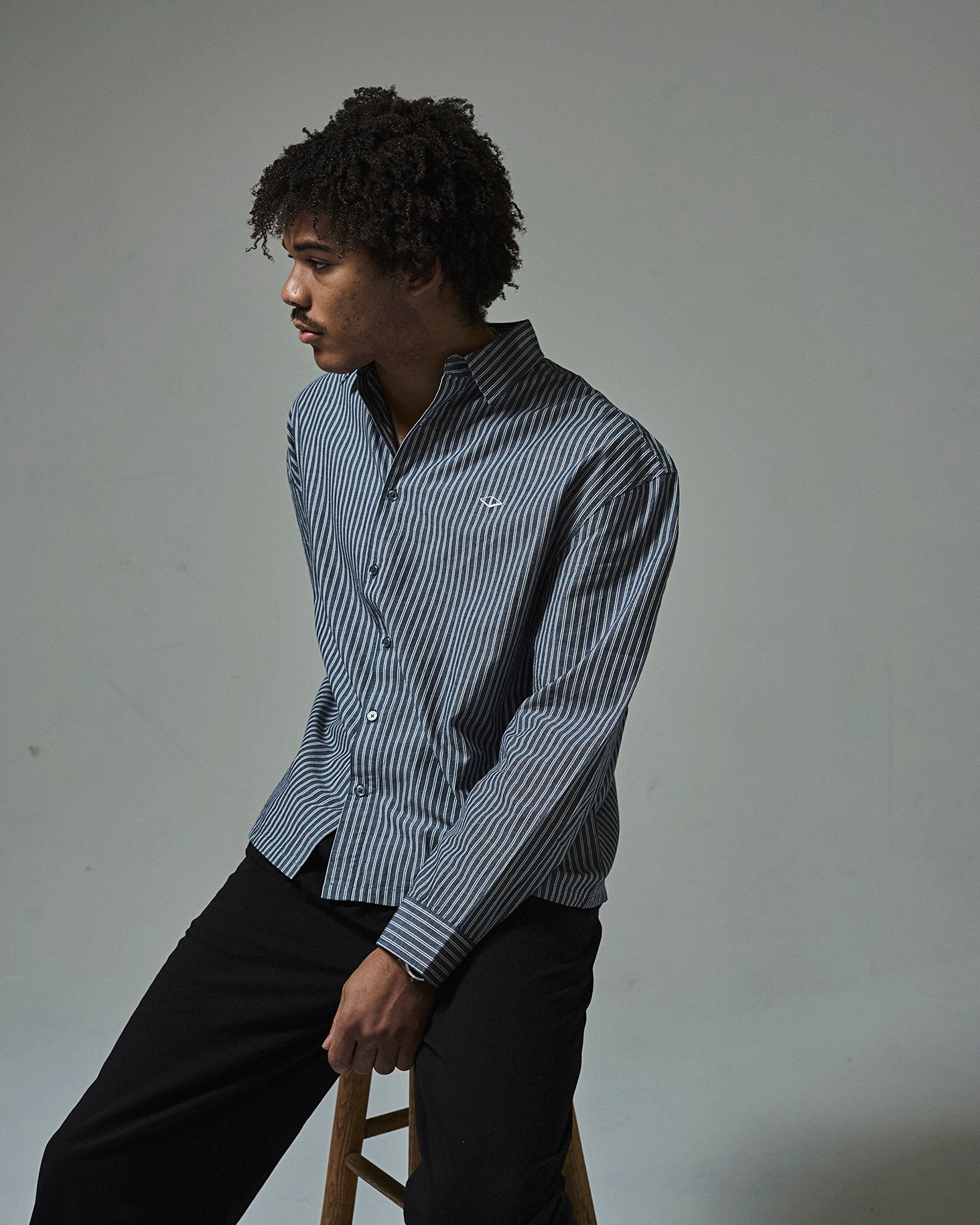 VOUSETI OFF COURT LS STRIPE SHIRT -NAVY