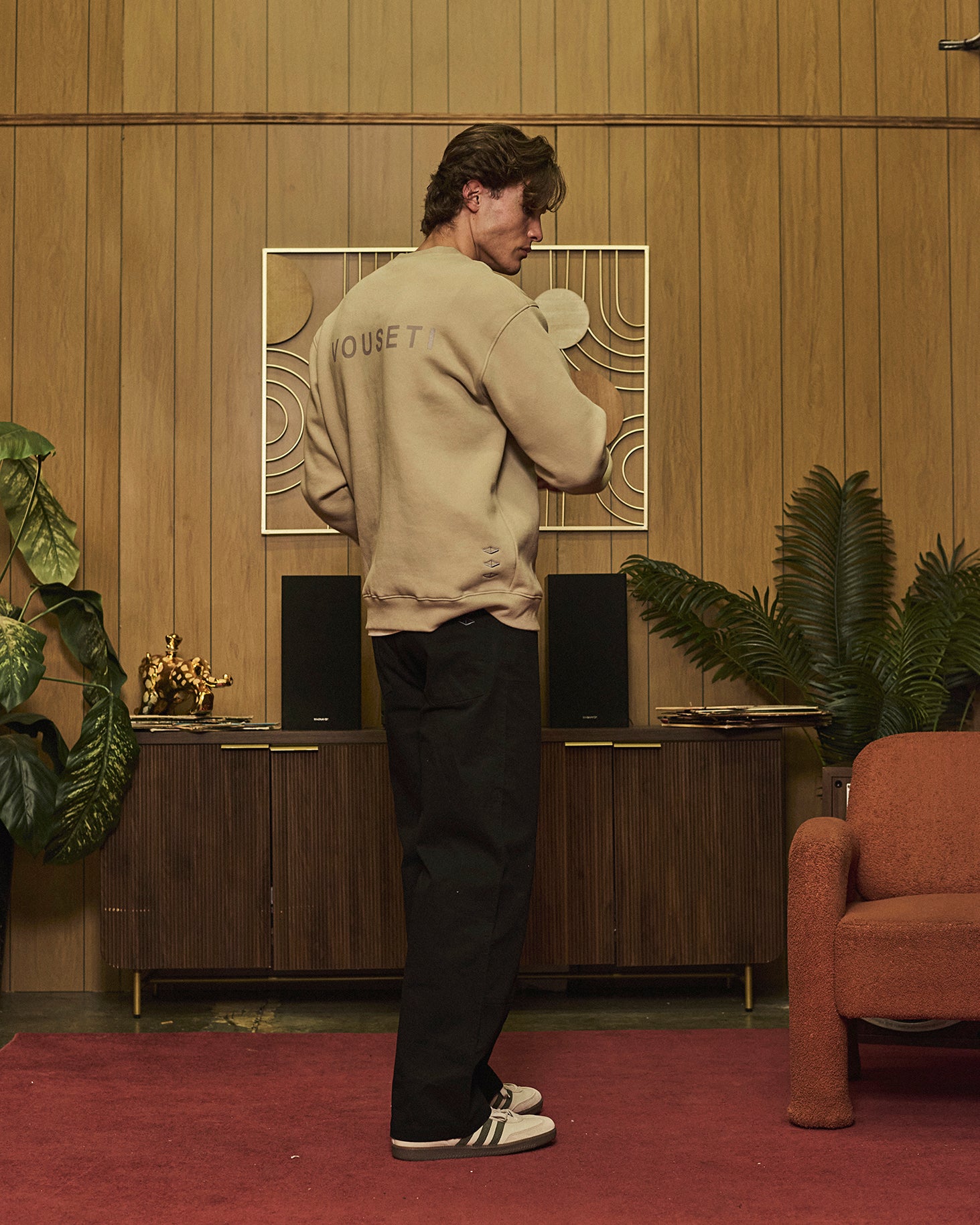 THE 00:00 ESSENTIALS SWEATER -BONE