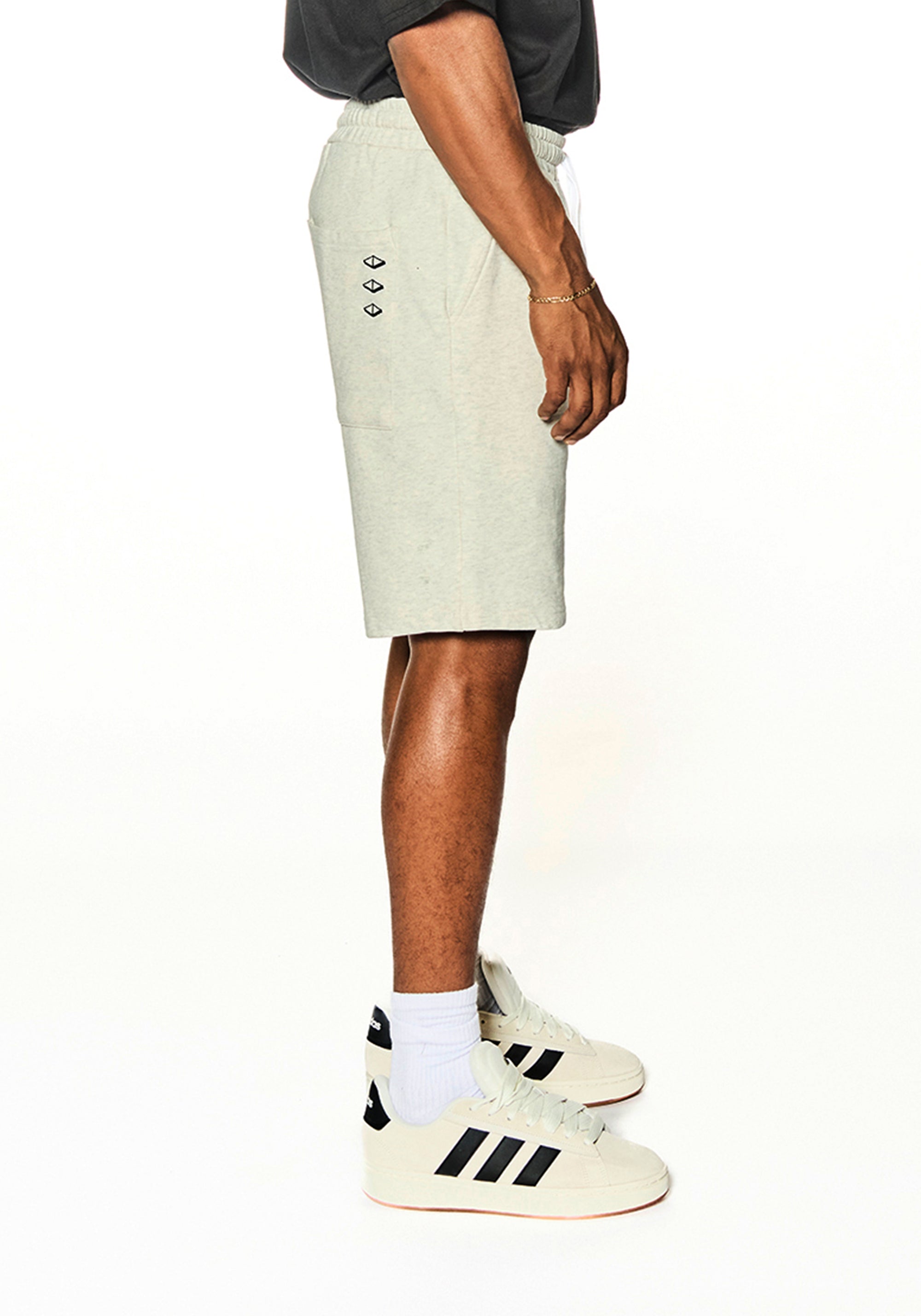 THE 00:00 ESSENTIALS SHORT - White Marl